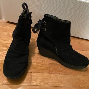 Fly London 39. Suede tie boots Yebi